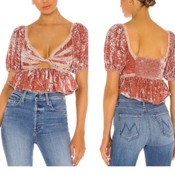 Free People Women’s Mauve Your Truly Crushed Velvet Top - Picture 3 of 8